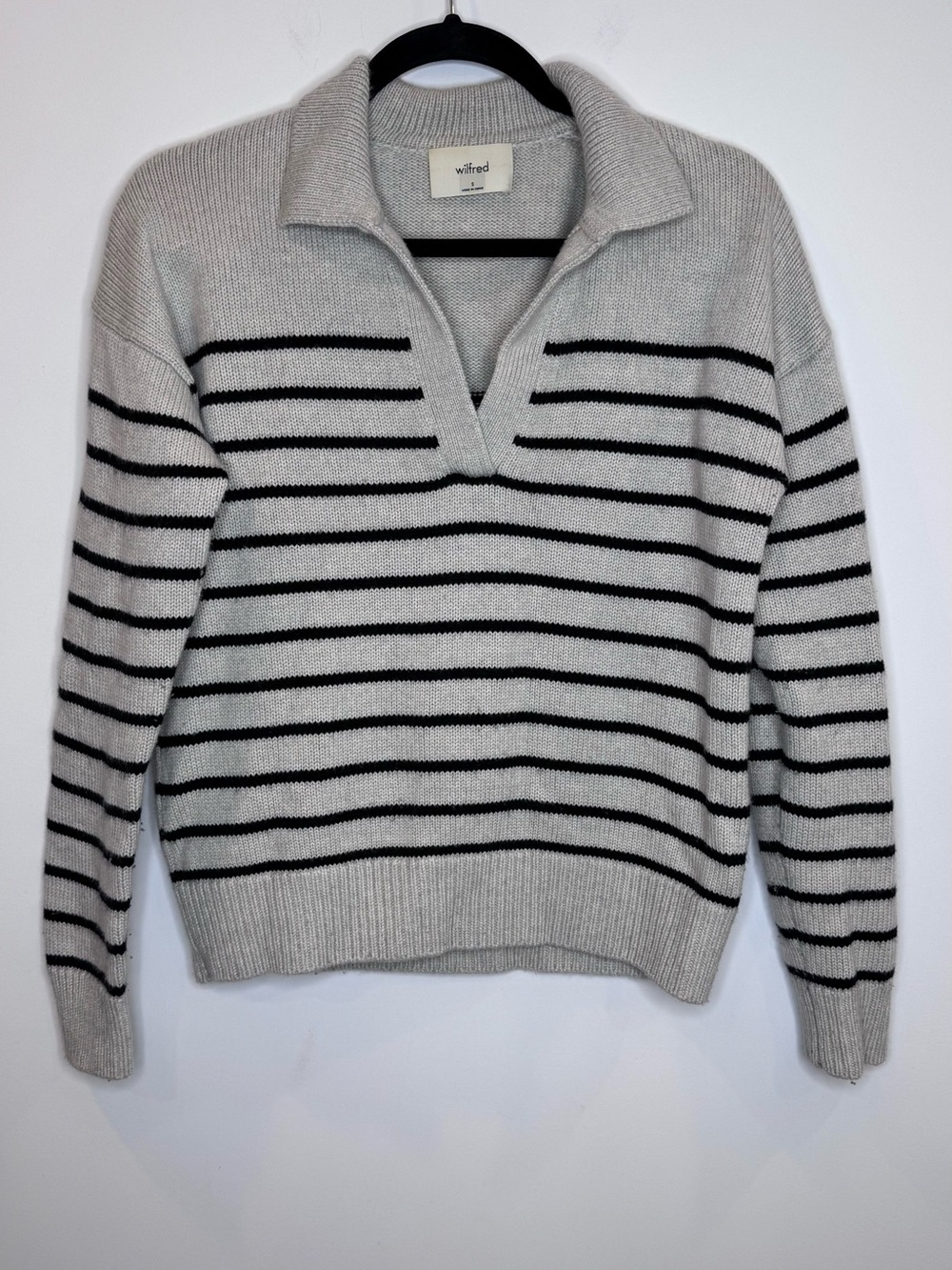 Wilfred Aritzia Clara Merino Wool Sweater sz small striped nautical classic